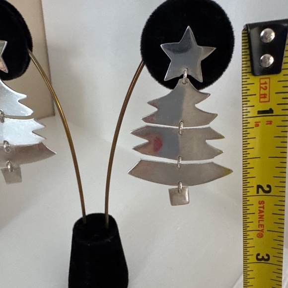 Sterling silver Holiday tree earrings. 925 - Picture 4 of 4